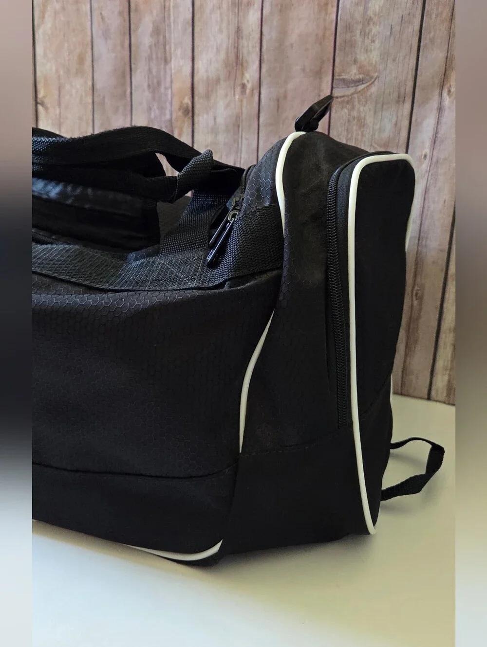 adidas Duffel Bag Unisex Travel & Gym Bag Crossbody Strap Included